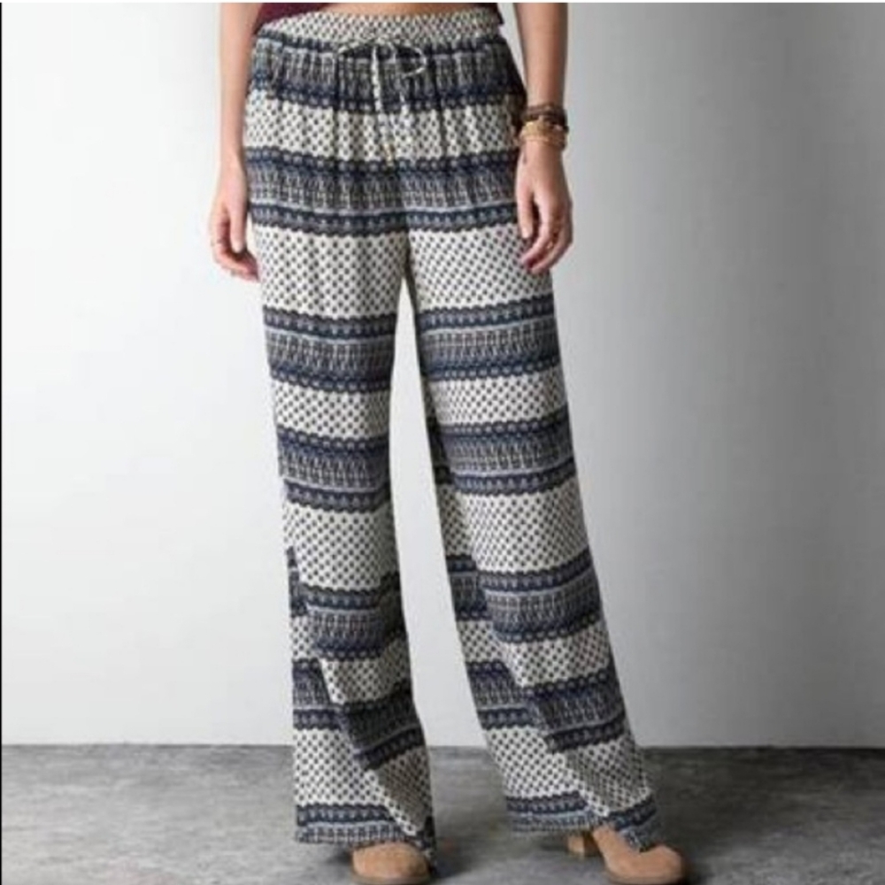 American Eagle Boho Paisley Print Wide Leg Pants Womens Size S